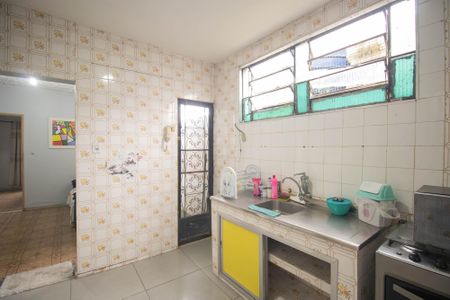 Casa de condomínio para alugar com 60m², 1 quarto e sem vagaCozinha e Área de Serviço