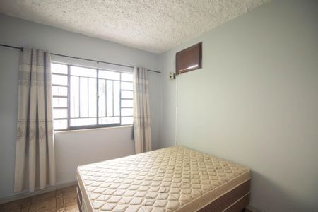Quarto 1 de casa de condomínio para alugar com 1 quarto, 60m² em Ze Garoto, São Gonçalo