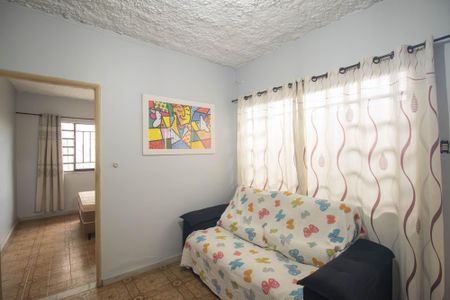 Sala de casa de condomínio para alugar com 1 quarto, 60m² em Ze Garoto, São Gonçalo