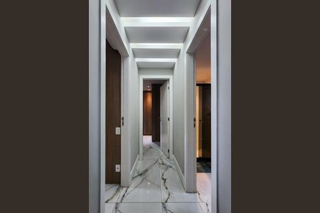 Apartamento à venda com 112m², 2 quartos e 1 vaga Apartamento à venda com 112m², 2 quartos e 1 vagaCorredor