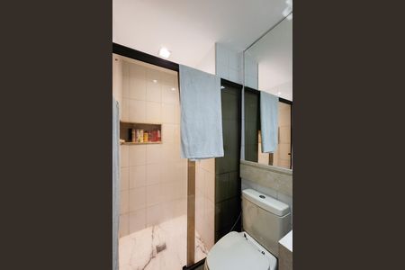 Apartamento à venda com 112m², 2 quartos e 1 vaga Apartamento à venda com 112m², 2 quartos e 1 vagaBanheiro da Suíte