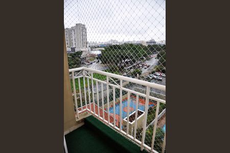 Apartamento para alugar com 56m², 2 quartos e 1 vagaDetalhe - Varanda da Sala e Sala de Jantar