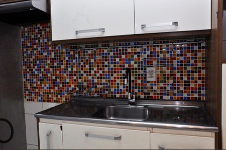 Apartamento para alugar com 56m², 2 quartos e 1 vagaDetalhe - Cozinha Americana