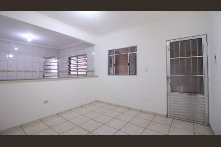 Casa para alugar com 1 quarto, 70m² em Parque das Flores, São Paulo