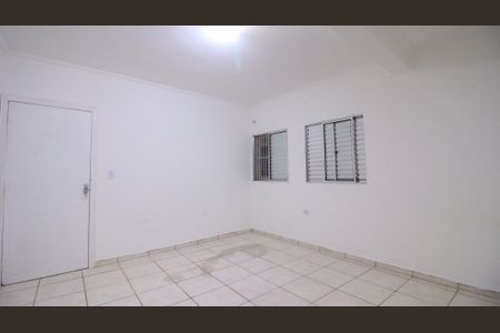 Casa para alugar com 1 quarto, 70m² em Parque das Flores, São Paulo