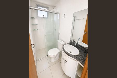Banheiro de apartamento para alugar com 2 quartos, 63m² em Jardim Atlântico, Goiânia