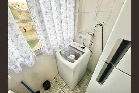 Apartamento à venda com 52m², 2 quartos e 1 vaga Apartamento à venda com 52m², 2 quartos e 1 vagaCozinha e Área de Serviço