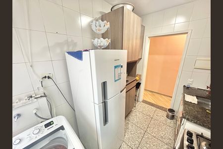 Apartamento à venda com 52m², 2 quartos e 1 vaga Apartamento à venda com 52m², 2 quartos e 1 vagaCozinha e Área de Serviço