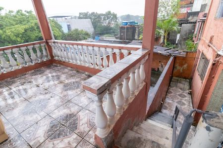Casa para alugar com 70m², 1 quarto e sem vagaEscada