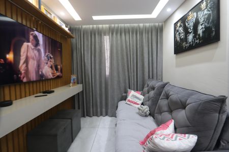 Sala de apartamento para alugar com 2 quartos, 43m² em Cidade São Mateus, São Paulo