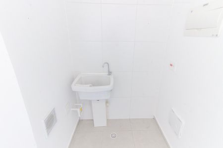 Apartamento para alugar com 38m², 2 quartos e sem vaga Apartamento para alugar com 38m², 2 quartos e sem vagaCozinha e Área de Serviço