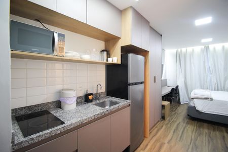 Cozinha de kitnet/studio para alugar com 1 quarto, 28m² em Vila Olímpia, São Paulo