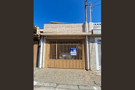 Fachada de casa à venda com 2 quartos, 125m² em Vila Augusta, Guarulhos