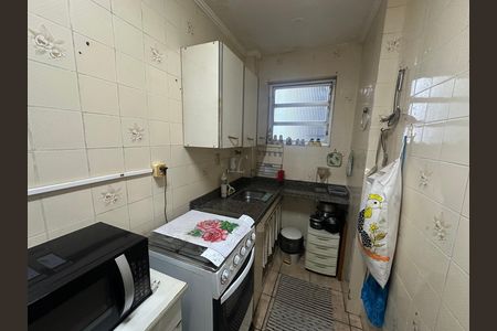 Cozinha de apartamento para alugar com 1 quarto, 40m² em Itararé, São Vicente