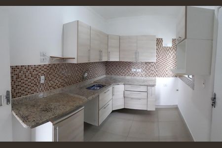 Cozinha de casa à venda com 3 quartos, 120m² em Vila Morse, São Paulo