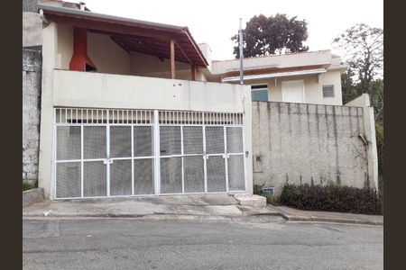 Fachada de casa à venda com 3 quartos, 120m² em Vila Morse, São Paulo