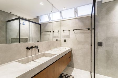 Apartamento à venda com 120m², 1 quarto e 2 vagas Apartamento à venda com 120m², 1 quarto e 2 vagasBanheiro 1