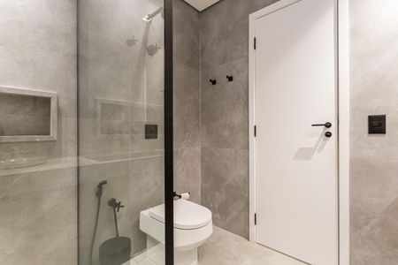 Apartamento à venda com 120m², 1 quarto e 2 vagas Apartamento à venda com 120m², 1 quarto e 2 vagasBanheiro 1