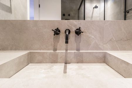 Apartamento à venda com 120m², 1 quarto e 2 vagas Apartamento à venda com 120m², 1 quarto e 2 vagasBanheiro 1