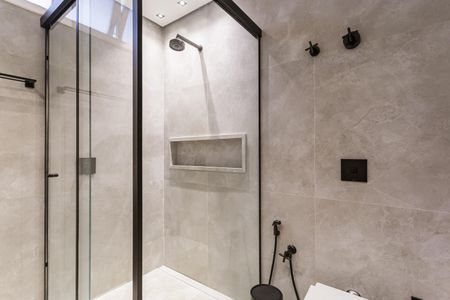 Apartamento à venda com 120m², 1 quarto e 2 vagas Apartamento à venda com 120m², 1 quarto e 2 vagasBanheiro 1