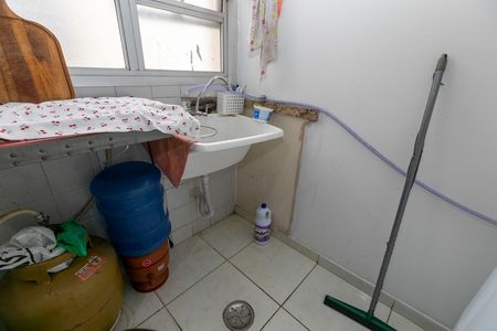 Apartamento à venda com 70m², 2 quartos e 1 vaga Apartamento à venda com 70m², 2 quartos e 1 vagaCOZINHA + ÁREA DE SERVIÇO