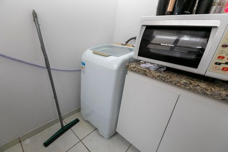 Apartamento à venda com 70m², 2 quartos e 1 vaga Apartamento à venda com 70m², 2 quartos e 1 vagaCOZINHA + ÁREA DE SERVIÇO