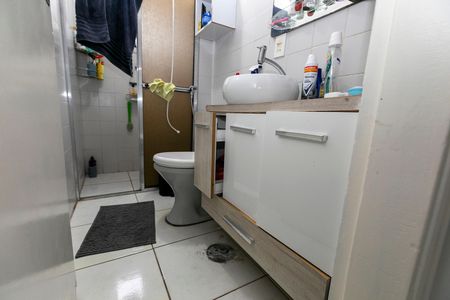 Apartamento à venda com 70m², 2 quartos e 1 vaga Apartamento à venda com 70m², 2 quartos e 1 vagaBANHEIRO