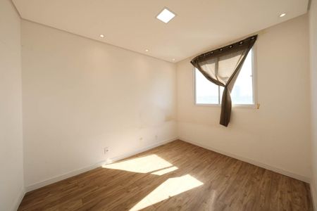 Quarto 2 de apartamento para alugar com 2 quartos, 41m² em Vila Penteado, São Paulo