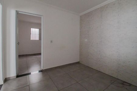 Casa para alugar com 60m², 2 quartos e 1 vagaSala