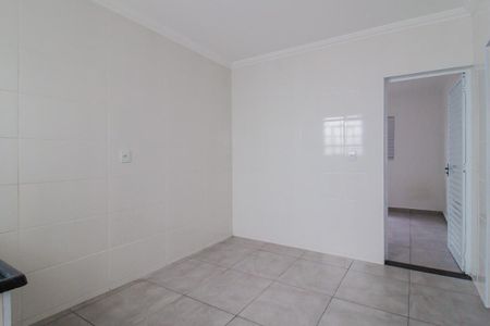 Casa para alugar com 60m², 2 quartos e 1 vagaCozinha