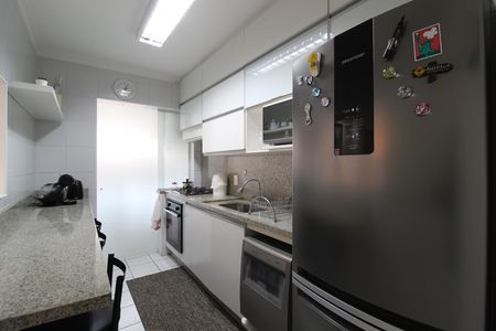 Apartamento à venda com 95m², 3 quartos e 2 vagasCozinha