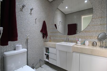 Apartamento à venda com 95m², 3 quartos e 2 vagasBanheiro da Suíte 3