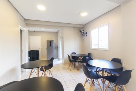 Apartamento para alugar com 42m², 2 quartos e 1 vagaÁrea Comum