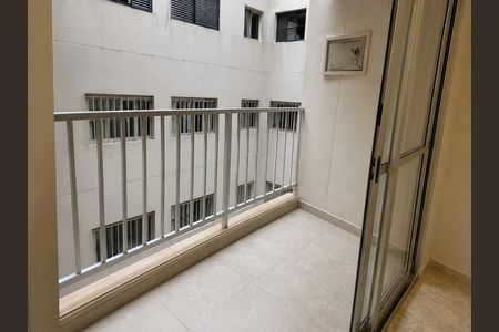 Apartamento para alugar com 68m², 1 quarto e 1 vaga Apartamento para alugar com 68m², 1 quarto e 1 vagaVaranda