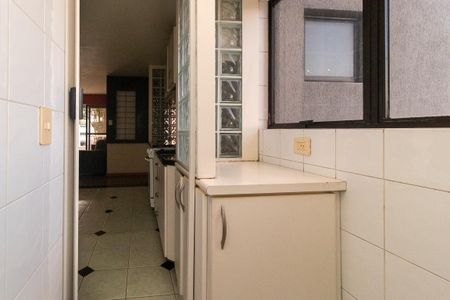 Apartamento para alugar com 95m², 3 quartos e sem vaga Apartamento para alugar com 95m², 3 quartos e sem vagaÁrea de Serviço