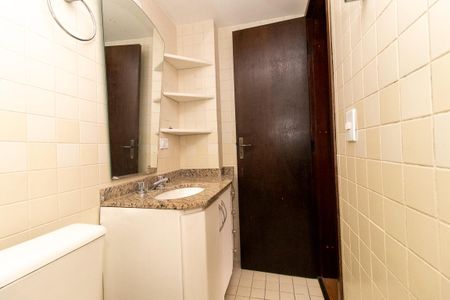 Apartamento para alugar com 95m², 3 quartos e sem vaga Apartamento para alugar com 95m², 3 quartos e sem vagaBanheiro da Suíte