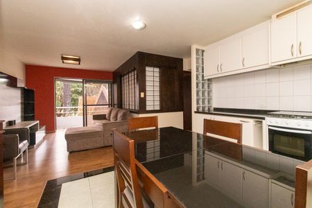Apartamento para alugar com 95m², 3 quartos e sem vaga Apartamento para alugar com 95m², 3 quartos e sem vagaCozinha - Armários