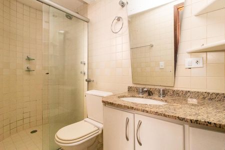 Apartamento para alugar com 95m², 3 quartos e sem vaga Apartamento para alugar com 95m², 3 quartos e sem vagaBanheiro da Suíte