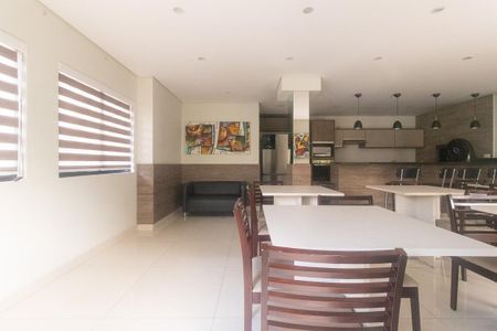 Apartamento para alugar com 95m², 3 quartos e sem vaga Apartamento para alugar com 95m², 3 quartos e sem vagaÁrea comum - Salão de festas
