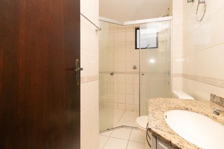 Apartamento para alugar com 95m², 3 quartos e sem vaga Apartamento para alugar com 95m², 3 quartos e sem vagaBanheiro Social