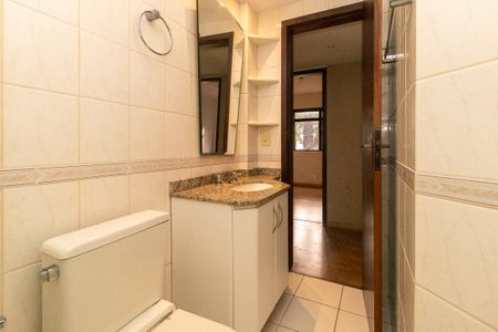 Apartamento para alugar com 95m², 3 quartos e sem vaga Apartamento para alugar com 95m², 3 quartos e sem vagaBanheiro Social