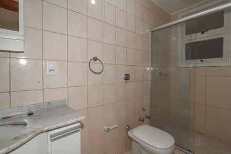 Apartamento para alugar com 137m², 4 quartos e 1 vaga Apartamento para alugar com 137m², 4 quartos e 1 vagaBanheiro da Suíte