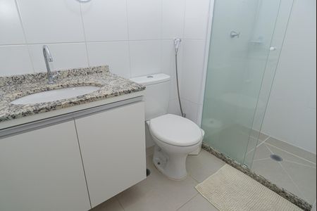 Apartamento para alugar com 43m², 1 quarto e sem vaga Apartamento para alugar com 43m², 1 quarto e sem vagaBanheiro da Suíte