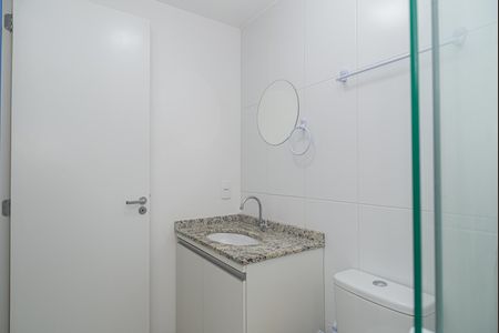 Apartamento para alugar com 43m², 1 quarto e sem vaga Apartamento para alugar com 43m², 1 quarto e sem vagaBanheiro da Suíte