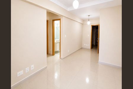 Sala de apartamento para alugar com 2 quartos, 66m² em Macuco, Santos