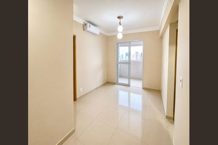 Sala de apartamento para alugar com 2 quartos, 66m² em Macuco, Santos