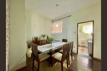 Apartamento à venda com 80m², 2 quartos e 1 vaga