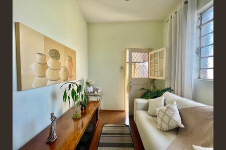 Apartamento à venda com 80m², 2 quartos e 1 vaga