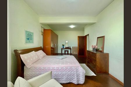 Apartamento à venda com 80m², 2 quartos e 1 vaga