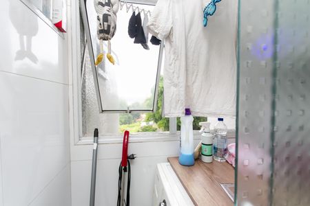 Apartamento à venda com 57m², 3 quartos e 1 vagaÁrea de Serviço 